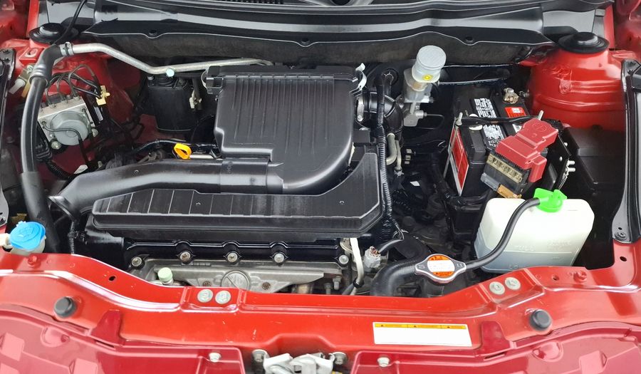 Suzuki Swift 1.4 GLX MT Hatchback 2014