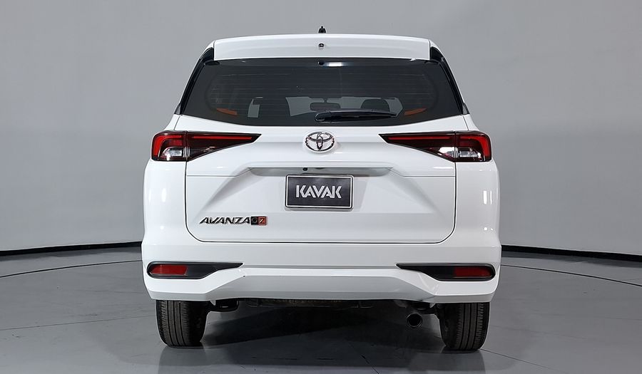 Toyota Avanza 1.5 XLE CVT Minivan 2025