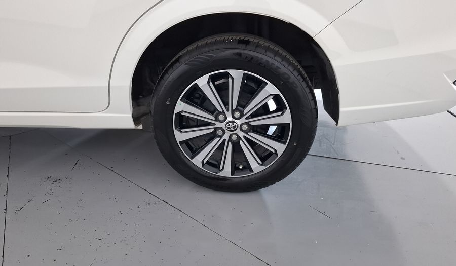 Toyota Avanza 1.5 XLE CVT Minivan 2025