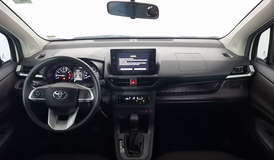Toyota Avanza 1.5 XLE CVT Minivan 2025