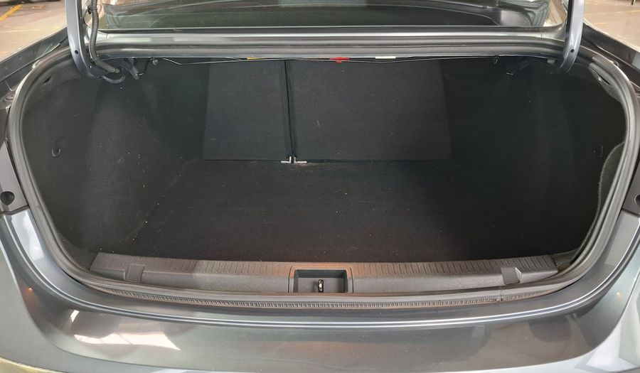 Renault Fluence 2.0 LUXE Sedan 2012