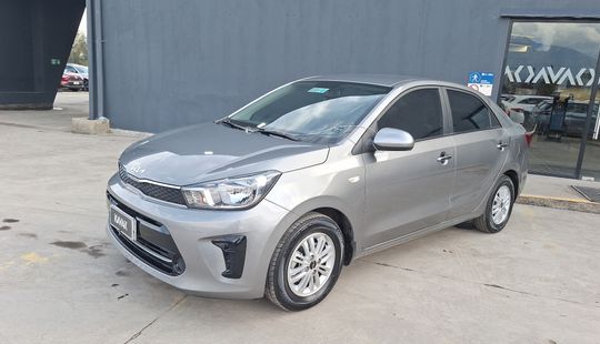 Kia • Soluto