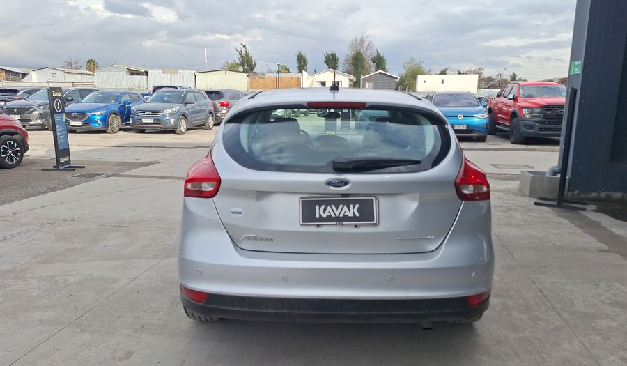 Ford Focus 2.0 TITANIUM POWER SHIFT Hatchback 2016