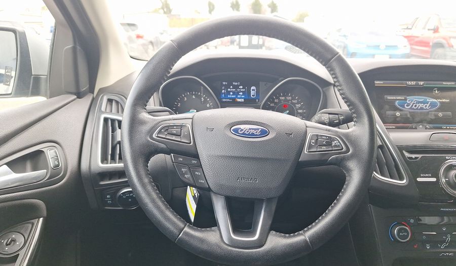 Ford Focus 2.0 TITANIUM POWER SHIFT Hatchback 2016