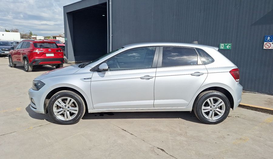 Volkswagen Polo 1.6 110 CV COMFORTLINE Hatchback 2020