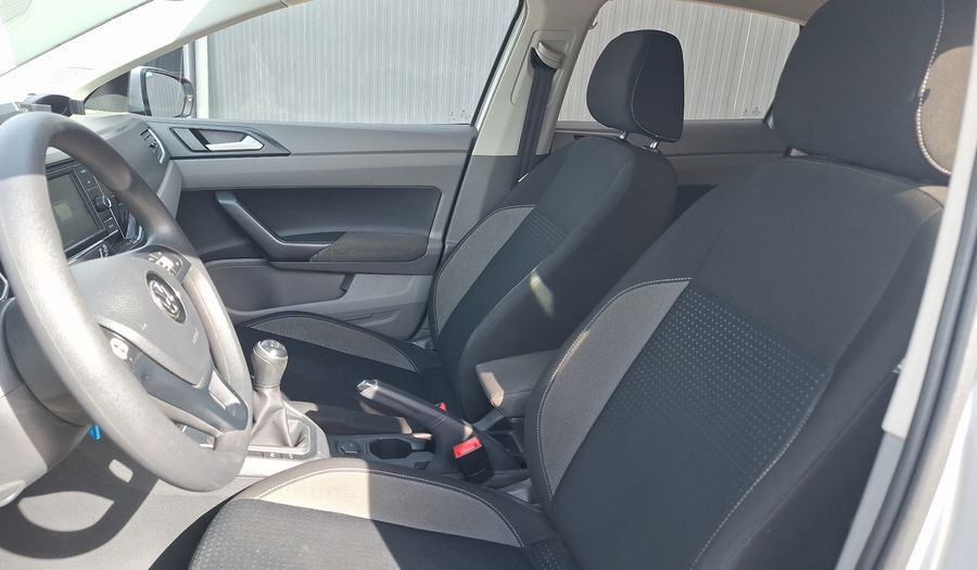 Volkswagen Polo 1.6 110 CV COMFORTLINE Hatchback 2020