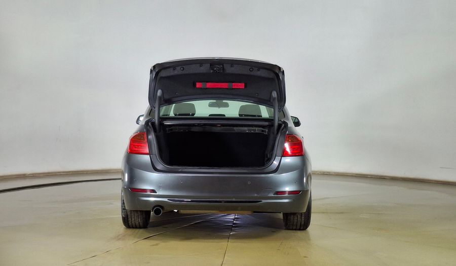 Bmw Serie 3 2.0 320I A SPORT Sedan 2013