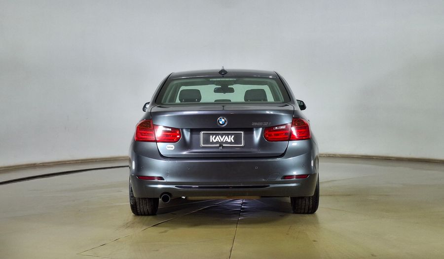 Bmw Serie 3 2.0 320I A SPORT Sedan 2013