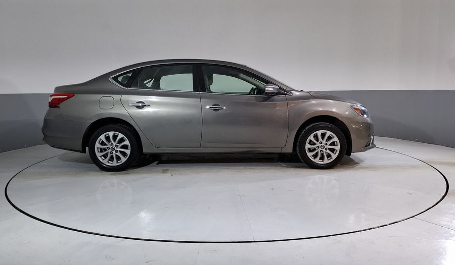 Nissan Sentra 1.8 ADVANCE CVT Sedan 2017