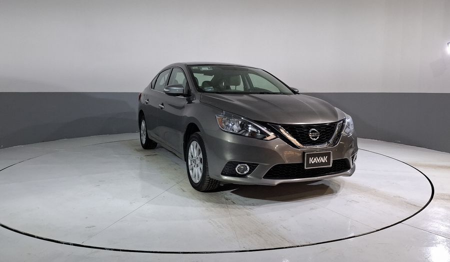 Nissan Sentra 1.8 ADVANCE CVT Sedan 2017