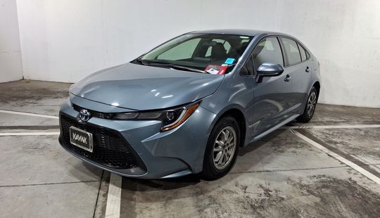 Toyota • Corolla