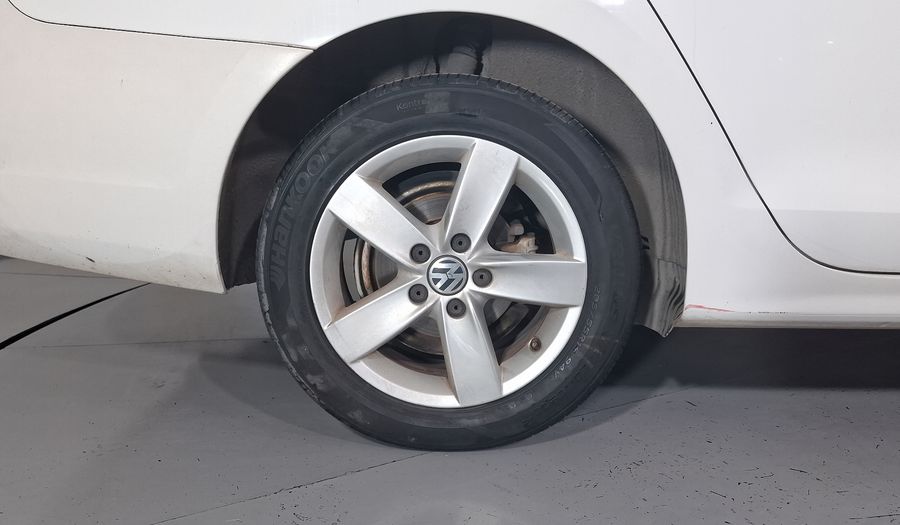 Volkswagen Jetta 2.5 STYLE ACTIVE TIPTRONIC Sedan 2014