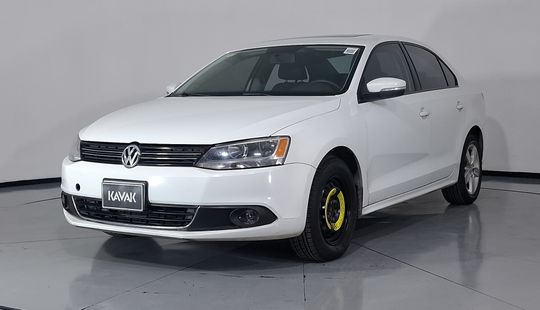 Volkswagen • Jetta
