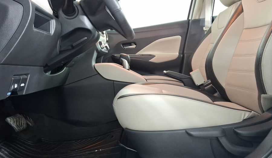 Nissan Versa 1.6 ADVANCE CVT Sedan 2025