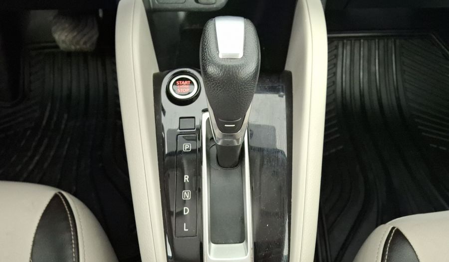 Nissan Versa 1.6 ADVANCE CVT Sedan 2025