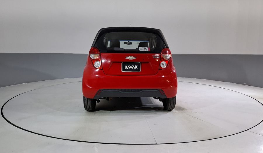 Chevrolet Spark 1.4 LT B MT Hatchback 2016