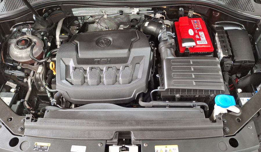Volkswagen Tiguan 2.0 R-LINE DCT 4WD Suv 2022