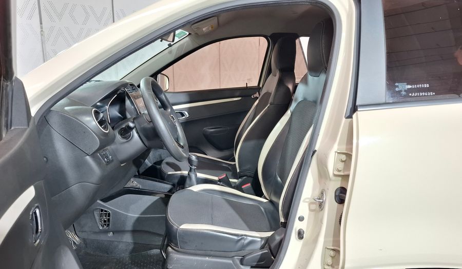 Renault Kwid 1.0 ICONIC Hatchback 2018