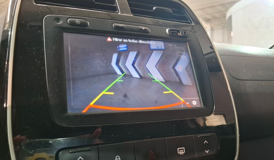 Renault Kwid 1.0 ICONIC Hatchback 2018