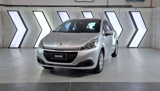 Peugeot • 208