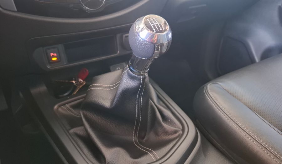 Nissan Frontier 2.3 TD LE NP300 Pickup 2019