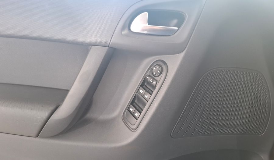 Citroen C3 1.4 FEEL Hatchback 2016