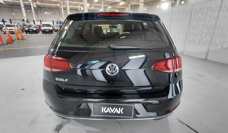 Volkswagen Golf 1.6 MPI TRENDLINE Hatchback 2018