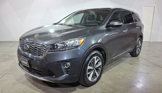 Kia • Sorento