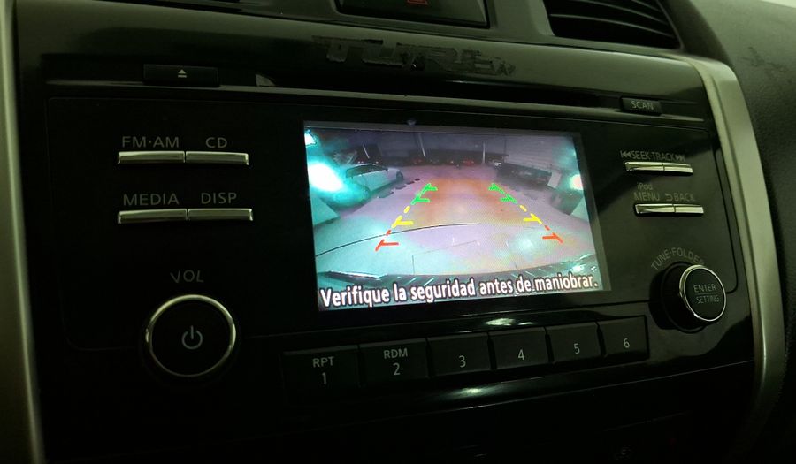 Nissan Np300 2.3 DSL AUTO LE 4WD Pickup 2016