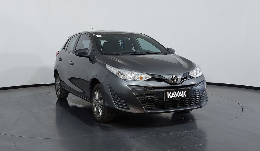 Toyota Yaris 1.5 XL PLUS CONNECT CVT Hatchback 2021