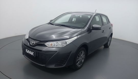 Toyota • Yaris