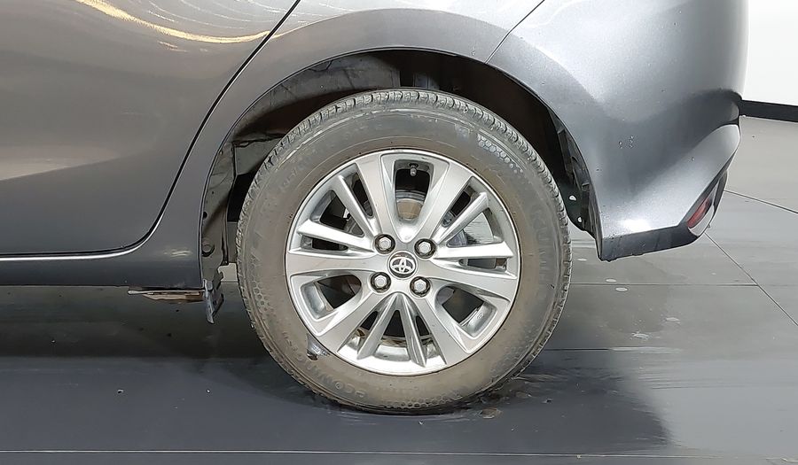Toyota Yaris 1.5 XL PLUS CONNECT CVT Hatchback 2021