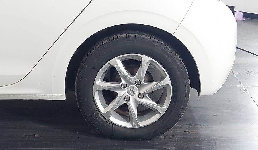 Peugeot 208 1.5 8V FLEX ACTIVE Hatchback 2014