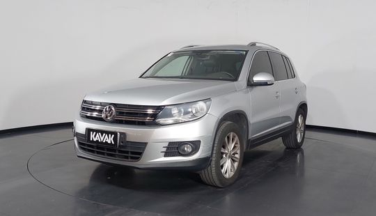 Volkswagen • Tiguan