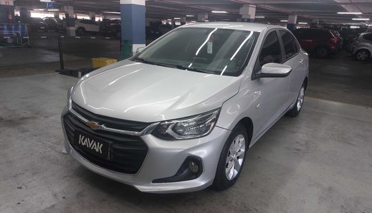 Chevrolet • Onix Plus