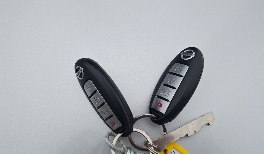 Nissan Versa 1.6 V-DRIVE Sedan 2021