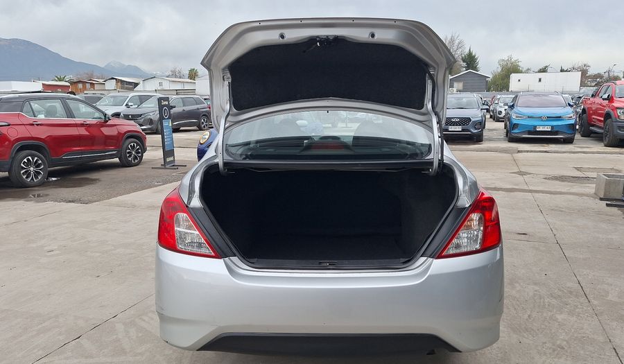 Nissan Versa 1.6 V-DRIVE Sedan 2021