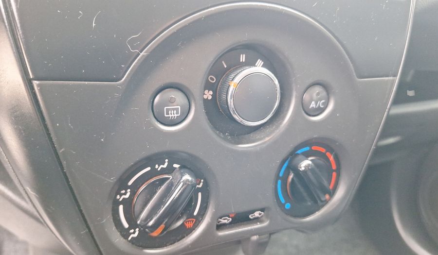 Nissan Versa 1.6 V-DRIVE Sedan 2021