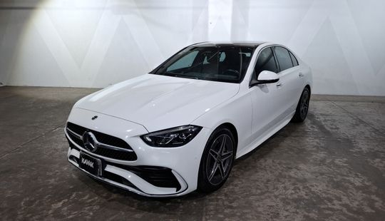 Mercedes Benz • Clase C