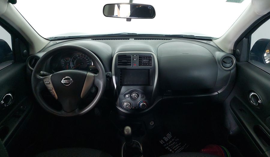 Nissan March 1.6 16V FLEX SV Hatchback 2015