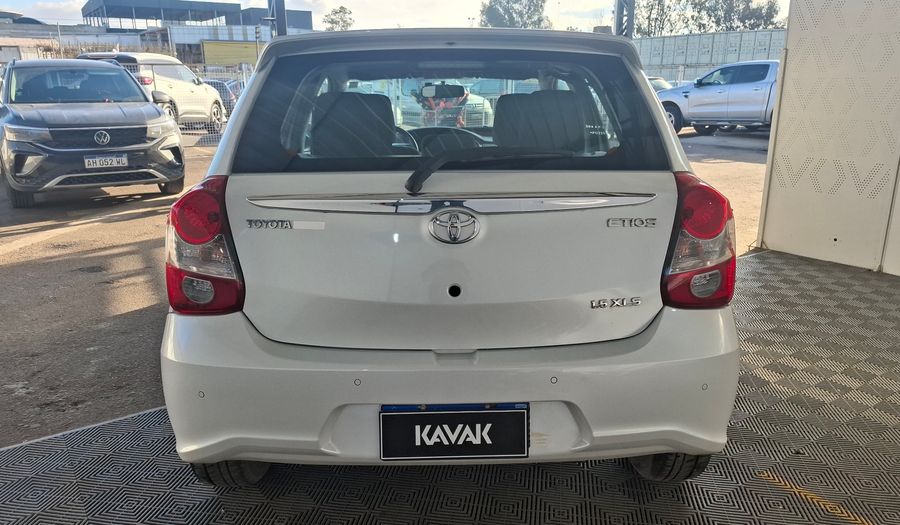 Toyota Etios 1.5 XLS PACK AUTO Hatchback 2022