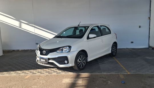 Toyota • Etios