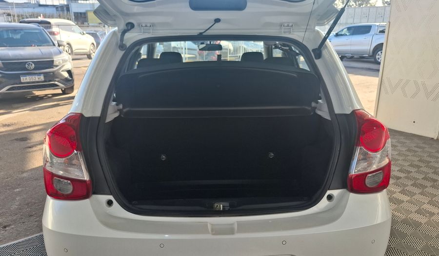 Toyota Etios 1.5 XLS PACK AUTO Hatchback 2022