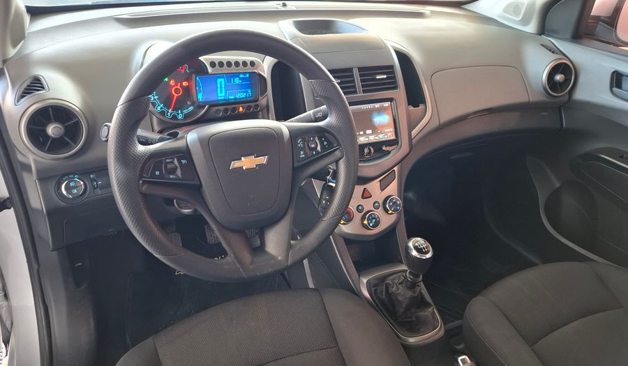 Chevrolet Sonic 1.6 LT Sedan 2014