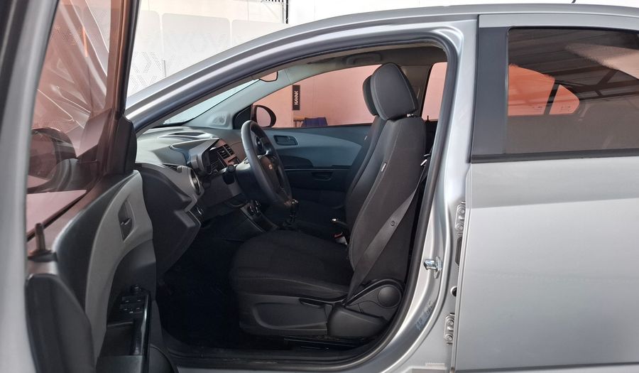 Chevrolet Sonic 1.6 LT Sedan 2014
