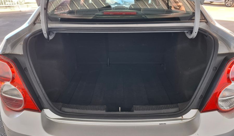 Chevrolet Sonic 1.6 LT Sedan 2014