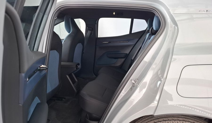 Volvo Ex30 BEV 51KWH CORE RWD Suv 2026