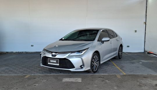 Toyota • Corolla