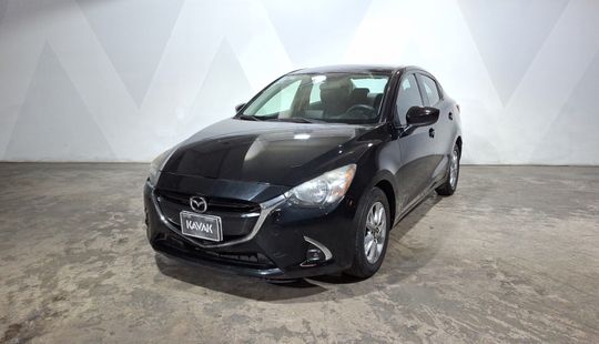 Mazda • Mazda 2