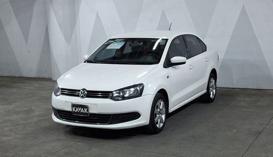 Volkswagen • Vento